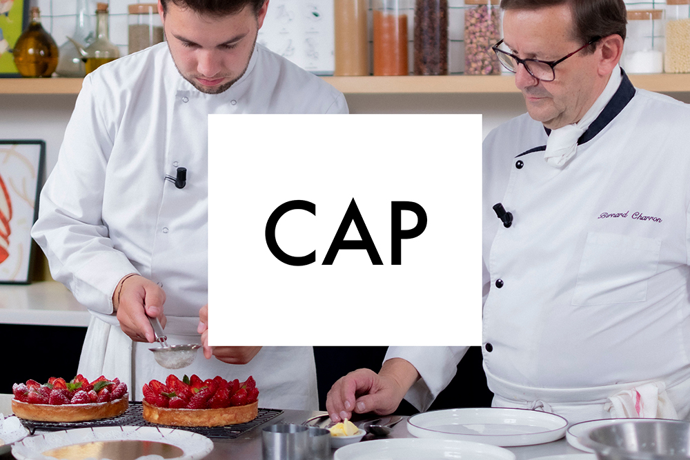 Bernard Charron et son apprenti dans le module "CAP cuisine examen blanc"