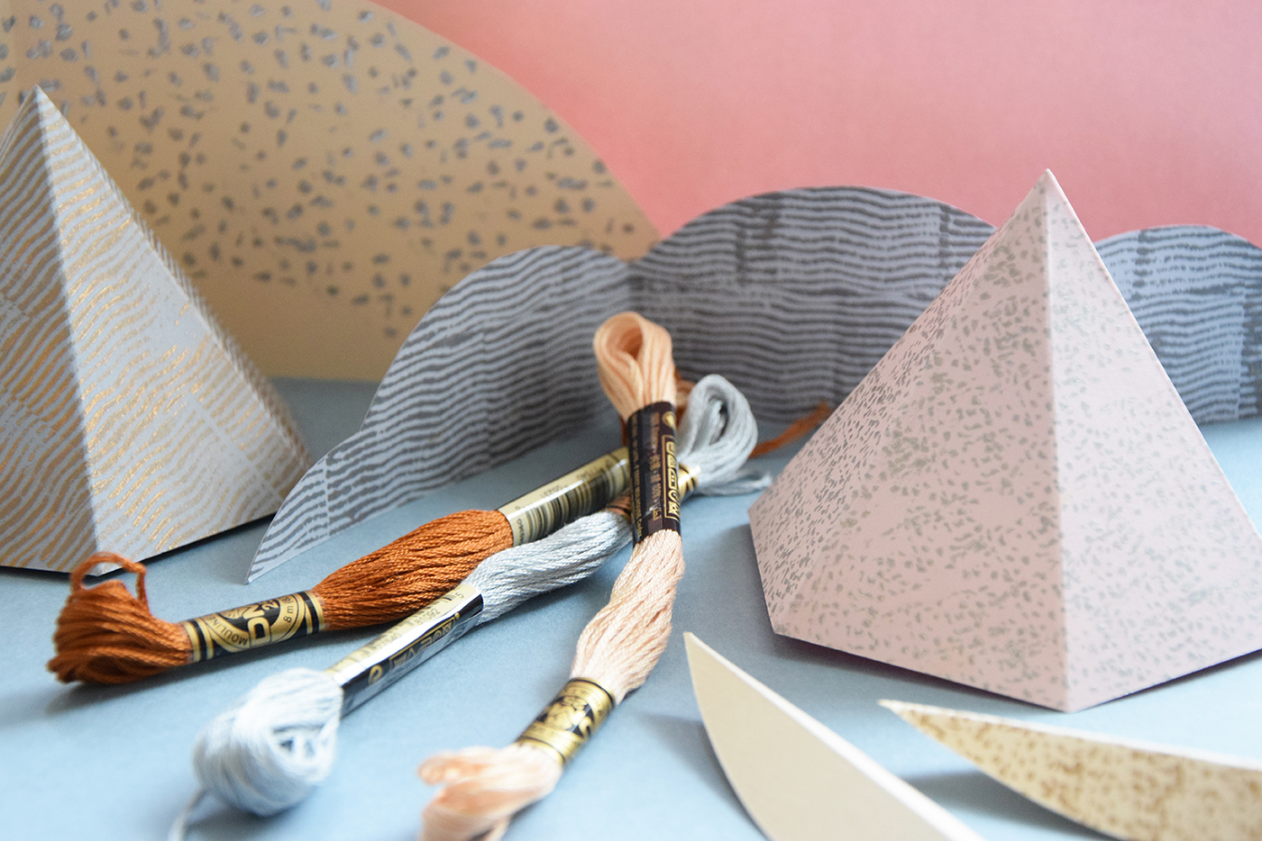 4 Défi broderie frenchie N°3 : le calendrier de l'avent
