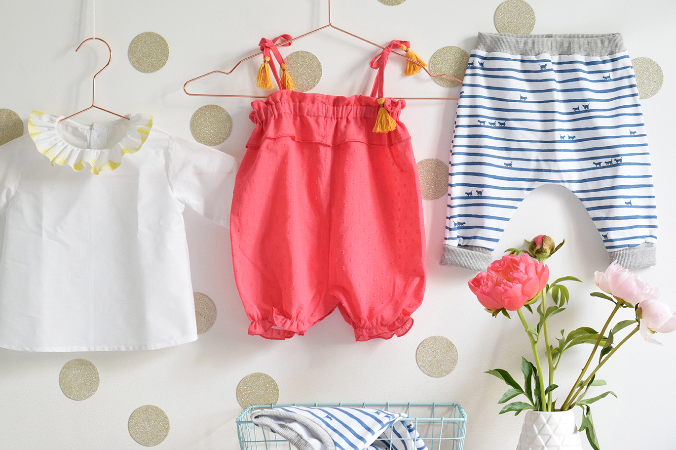 Coudre des vêtements pour bébé et réaliser de jolies finitions
